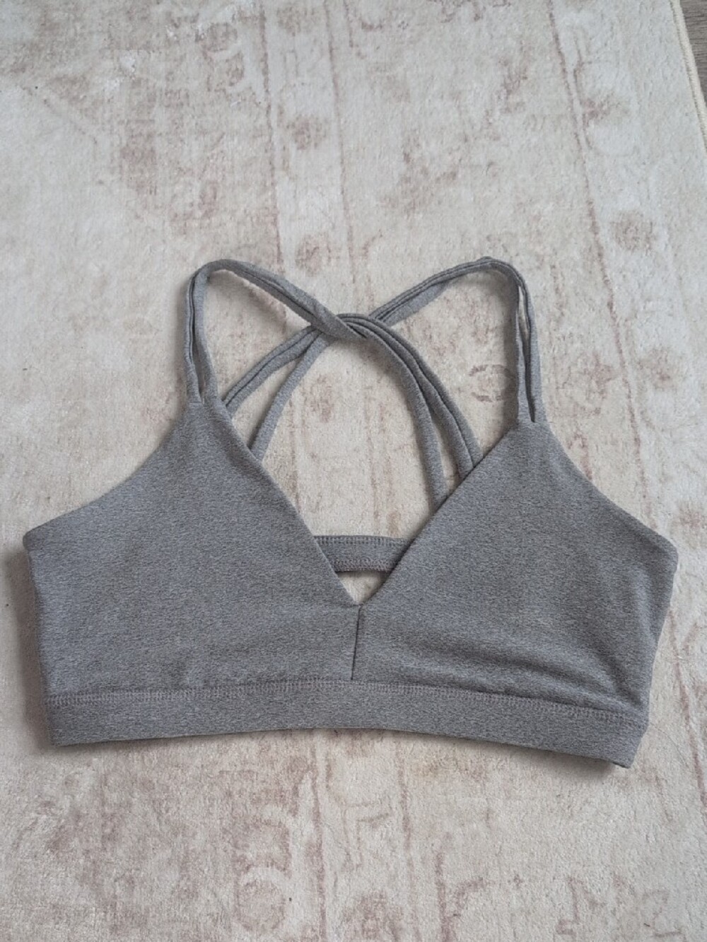 Mondetta Grey Strappy Back Sports Bra - Picture 2 of 6